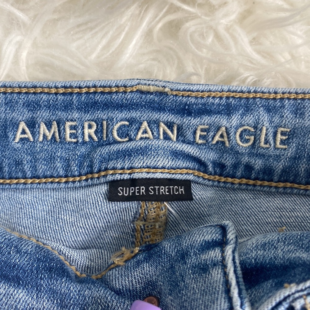 AMERICAN EAGLE SUPER STRETCH HI-RISE SHORTIE - Picture 5 of 9